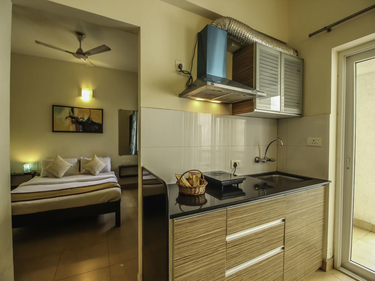 Modern Studio Arpora Exterior photo